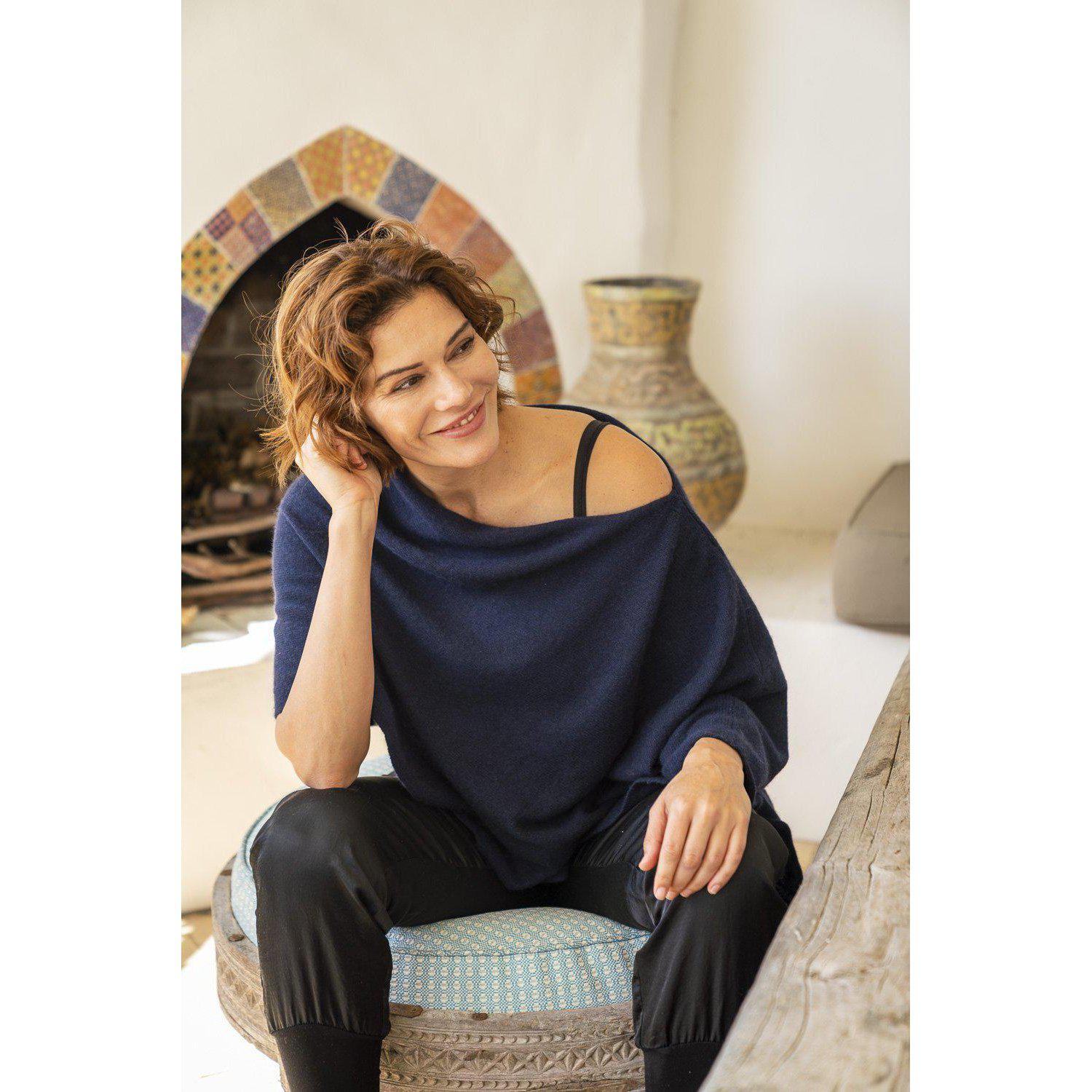 Esperance & Co - Cashmere Topper | Midnight - Scarves & Wraps - Silvermaple Boutique 