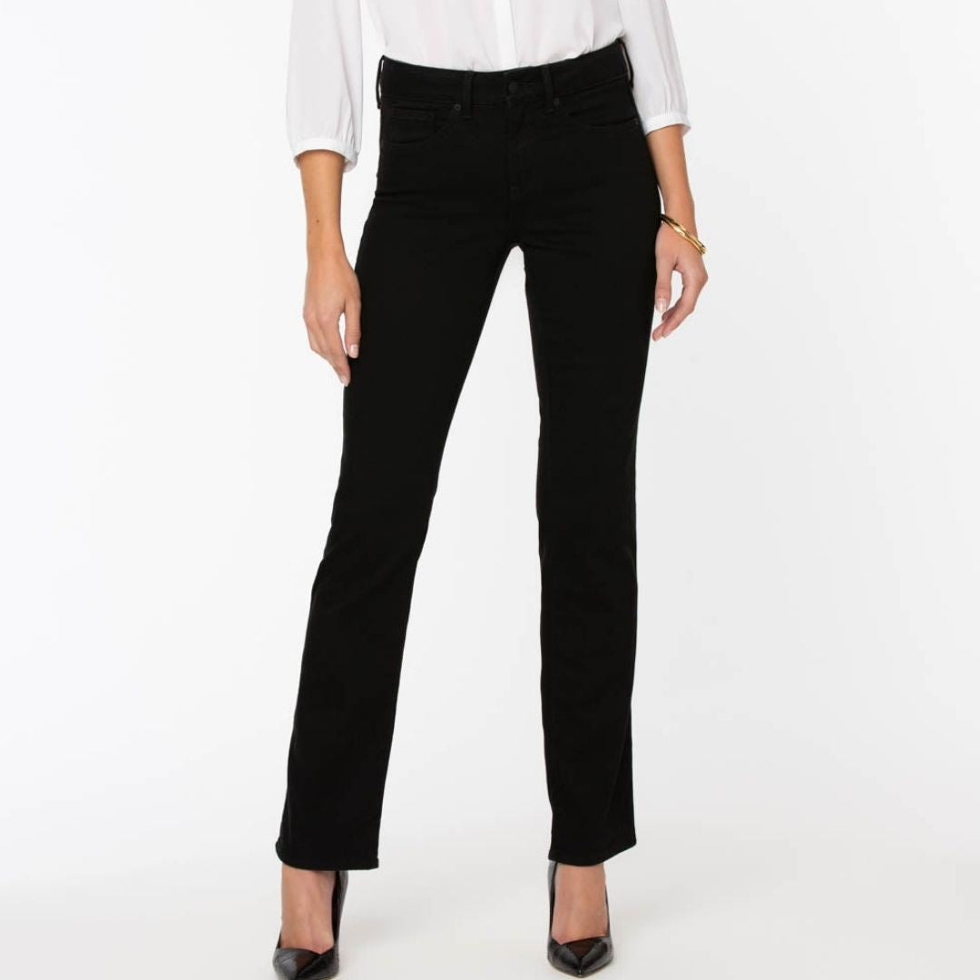 Marilyn Straight Jean Black Silvermaple Boutique1