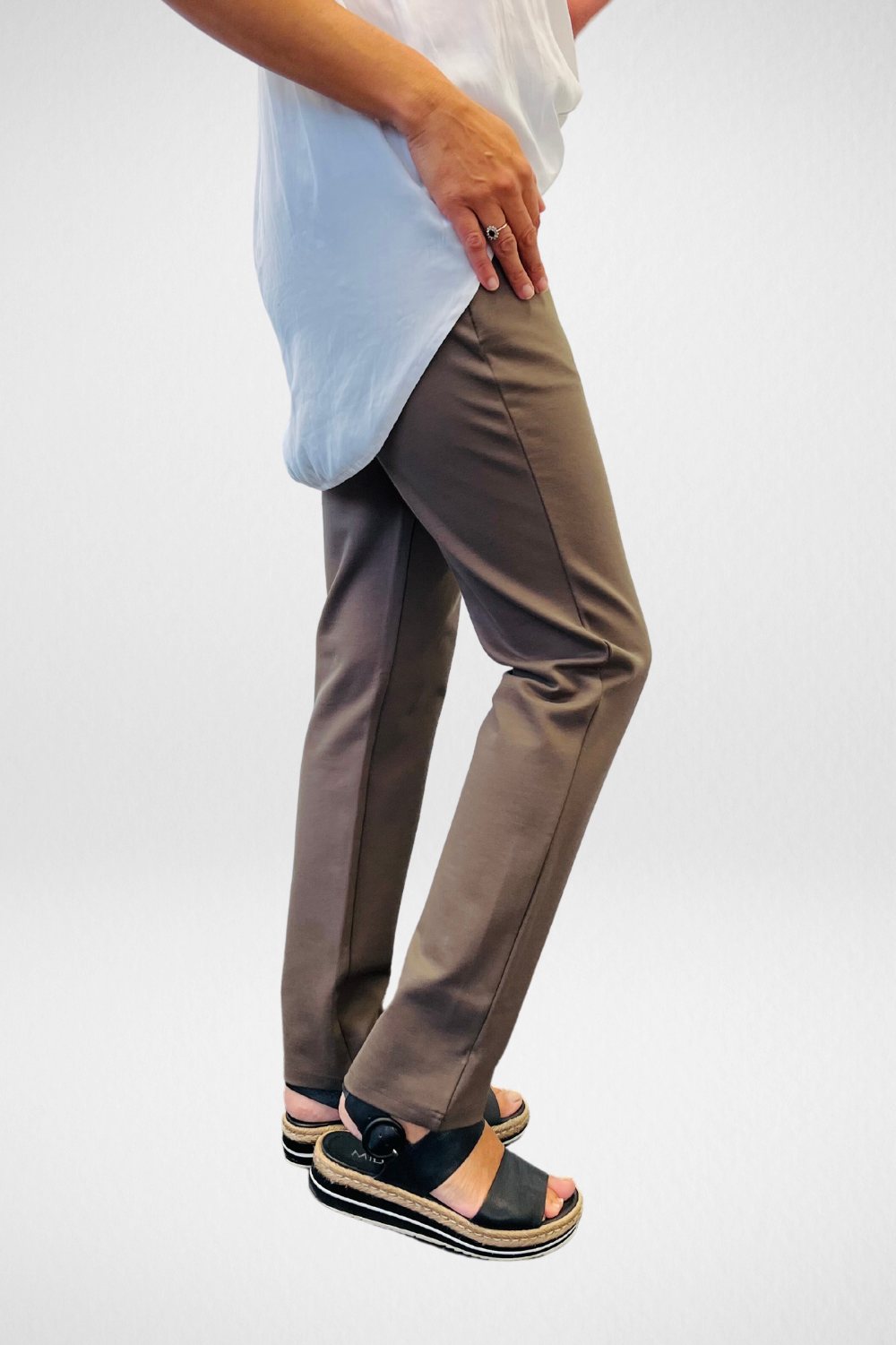 Maglia - Ponte Pull On Pant | Taupe - Pants - Silvermaple Boutique 